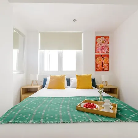 Apartamento Living4malaga Art&light Attic *