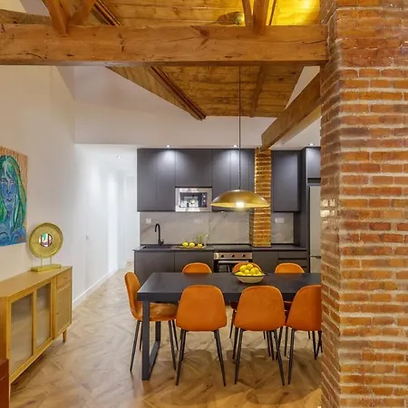 Living4malaga Art&light Attic Málaga